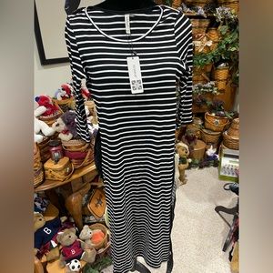 Leshop Dress